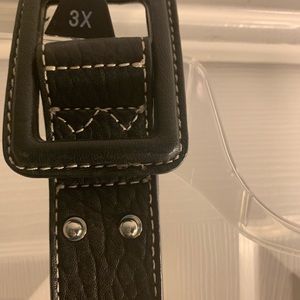 Talbot’s black 2x 2-hole belt - worn twice